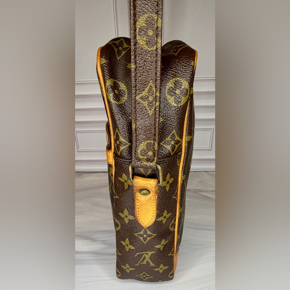 Louis Vuitton Monogram Danube MM Crossbody Bag | Vintage | Full Inclusion | COA - Picture 7 of 14